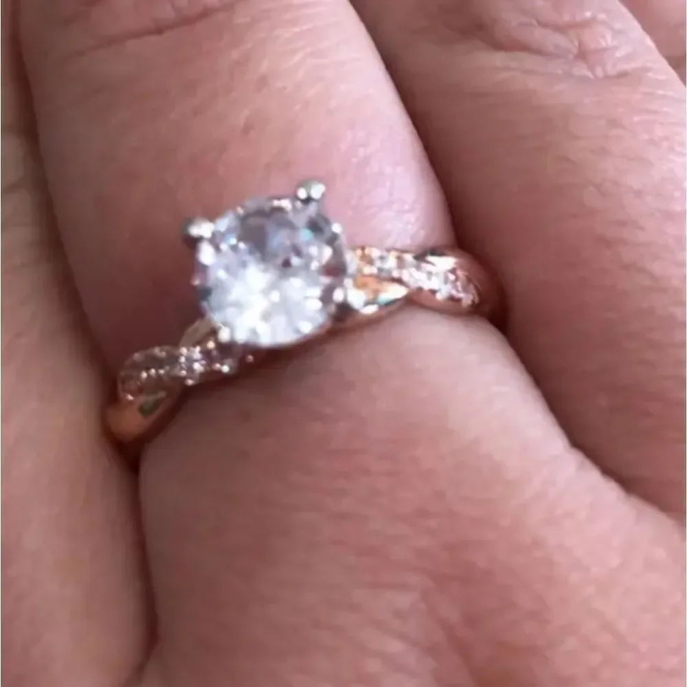 S925 Sterling silver Two-tone halo diamond wedding ring